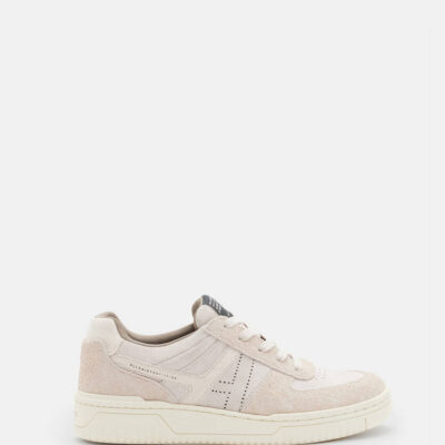 Vix Low Top Round Toe Suede Trainers